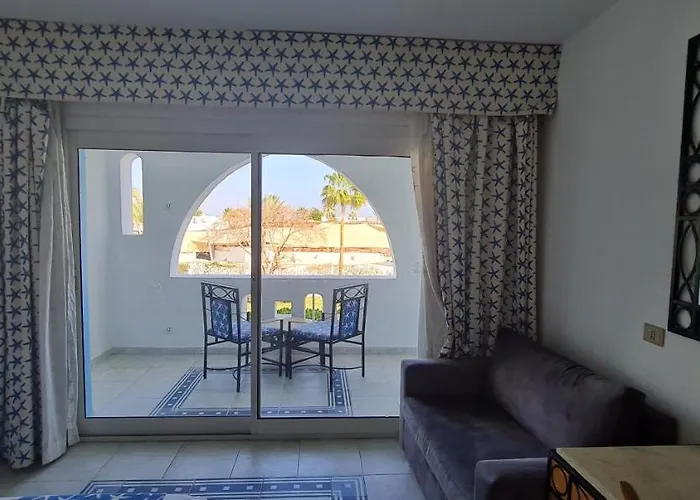 At Domina Coral Bay Aquamarine , E Casino' Sharm El-Sheikh